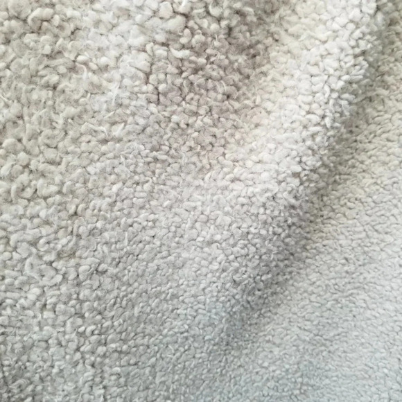 Aritzia Wilfred Chateau Faux Fur Teddy Cream Vest  XS - Picture 10 of 10